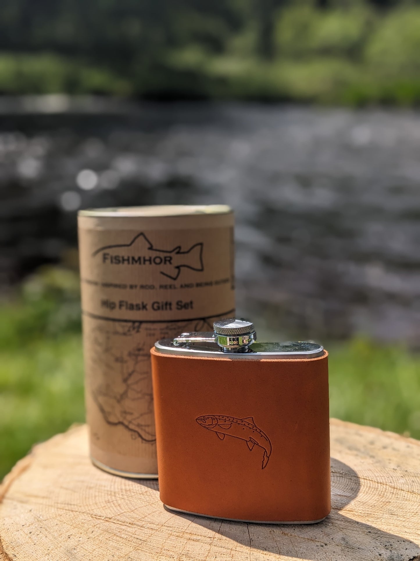 Salmon design hip flask